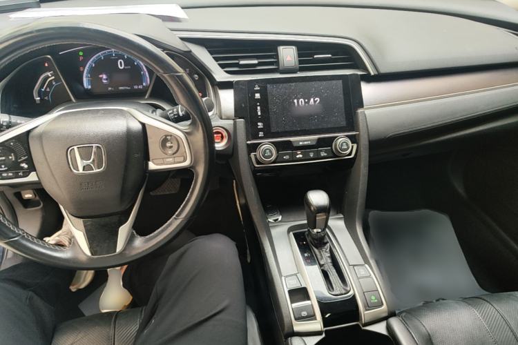 Used Honda Civic 2016 220TURBO CVT Prestige Edition Center Console