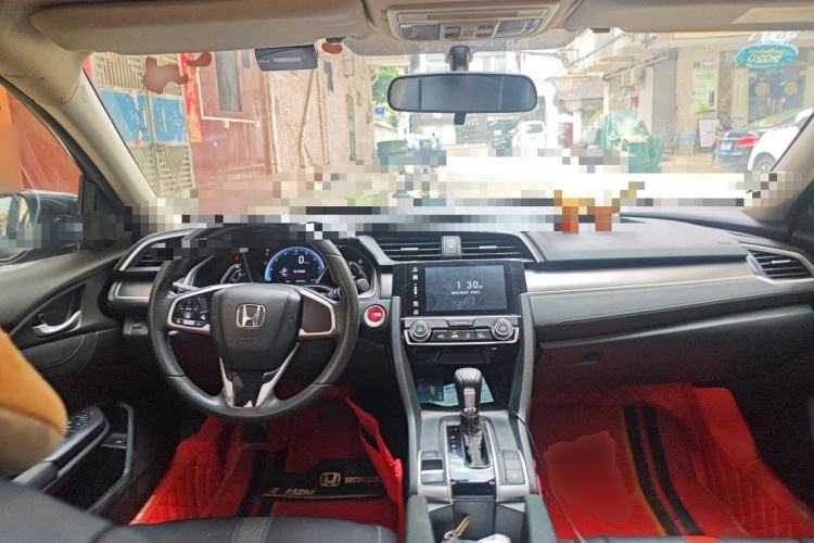 Used Honda Civic 2016 220TURBO CVT Luxury Edition Center Console