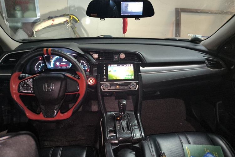 Used Honda Civic 2016 220TURBO CVT Luxury Edition Center Console