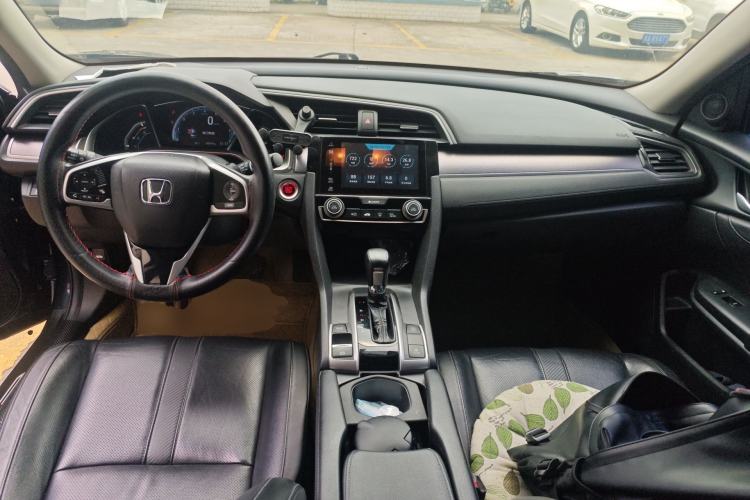 Used Honda Civic 2016 220TURBO CVT Prestige Edition Center Console