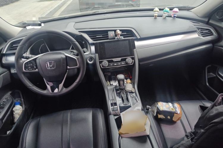 Used Honda Civic 2016 220TURBO CVT Luxury Edition Center Console