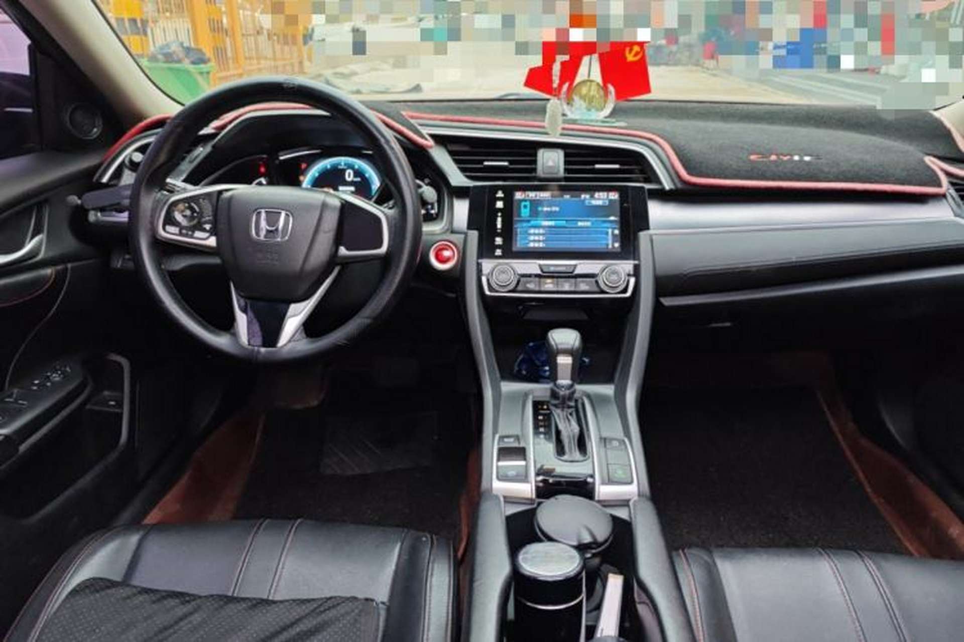 Used Honda Civic 2016 220TURBO CVT Luxury Edition Center Console