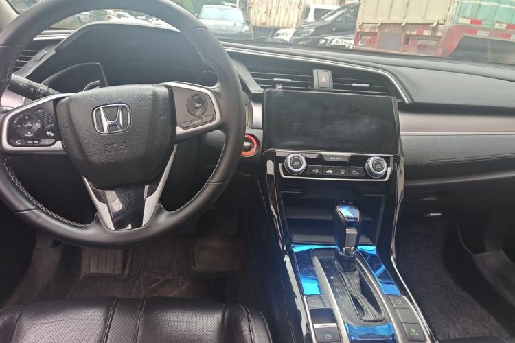 Used Honda Civic 2016 220TURBO CVT Prestige Edition Center Console