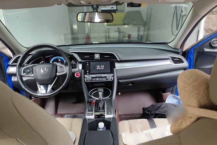 Used Honda Civic 2016 220TURBO CVT Prestige Edition Center Console
