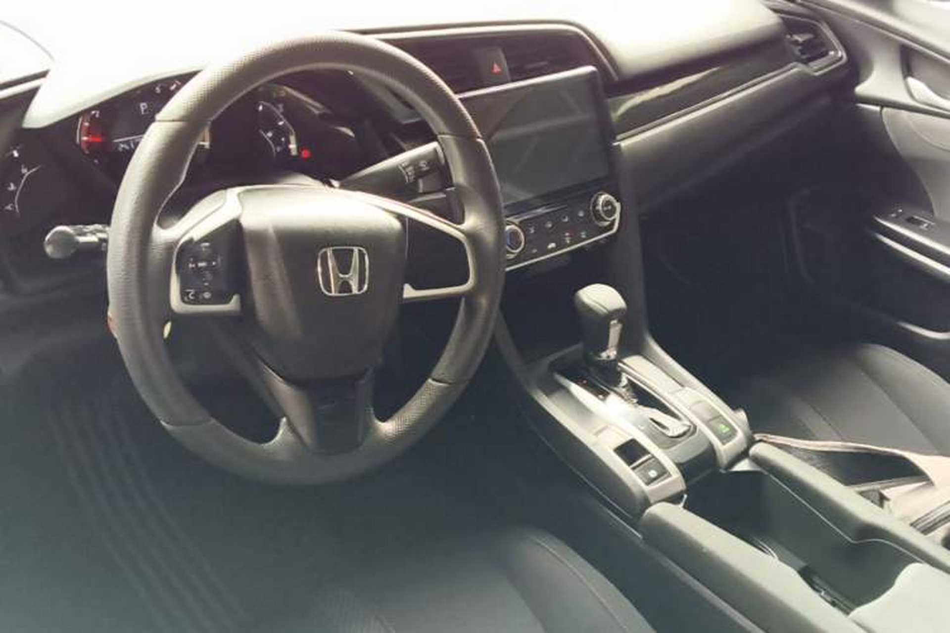 Used Honda Civic 2016 180TURBO CVT Comfort Version Center Console