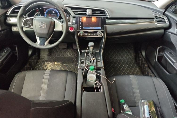 Used Honda Civic 2016 220TURBO CVT Luxury Edition Center Console