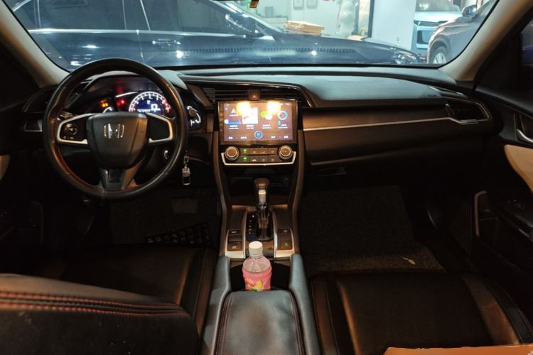 Used Honda Civic 2016 180TURBO CVT Comfort Version Center Console