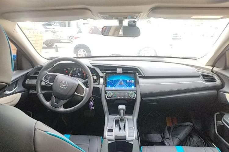 Used Honda Civic 2016 180TURBO CVT Comfort Version Center Console
