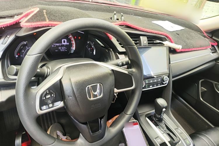 Used Honda Civic 2016 180TURBO CVT Comfort Version Center Console