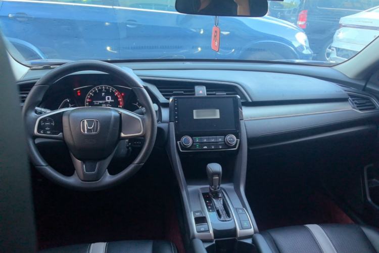 Used Honda Civic 2016 180TURBO CVT Comfort Version Center Console