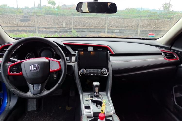 Used Honda Civic 2016 180TURBO CVT Comfort Version Center Console