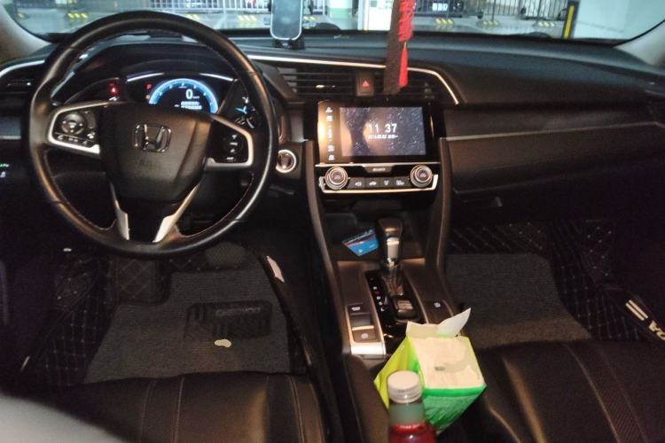 Used Honda Civic 2016 220TURBO CVT Prestige Edition Center Console