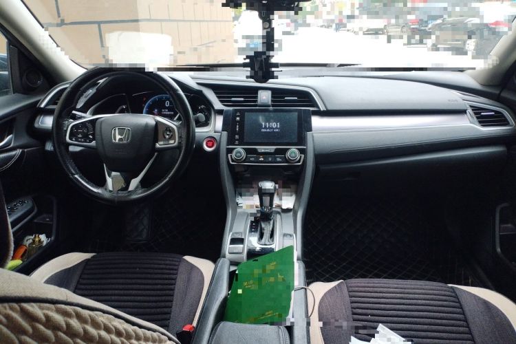 Used Honda Civic 2016 220TURBO CVT Luxury Edition Center Console