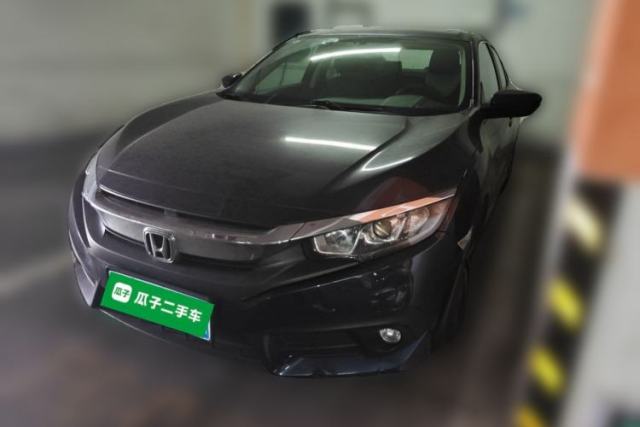 Używany Honda Civic 2016 220TURBO CVT Luxury Edition