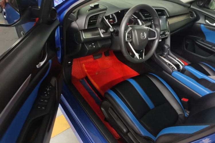Used Honda Civic 2016 220TURBO CVT Luxury Edition Driver Seat