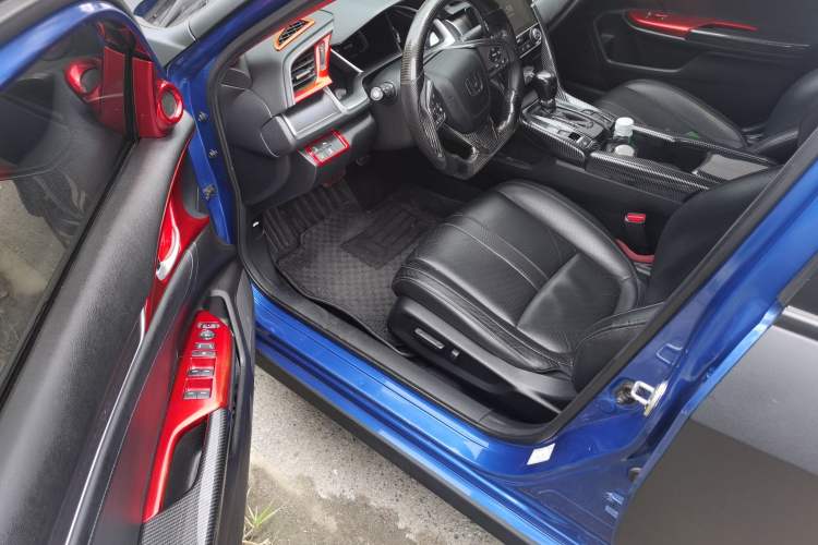 Used Honda Civic 2016 220TURBO CVT Prestige Edition Driver Seat