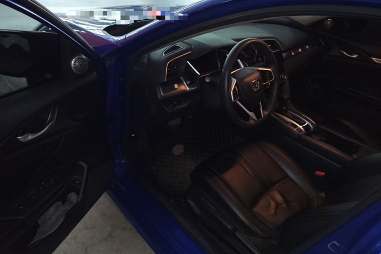 Used Honda Civic 2016 220TURBO CVT Luxury Edition Driver Seat