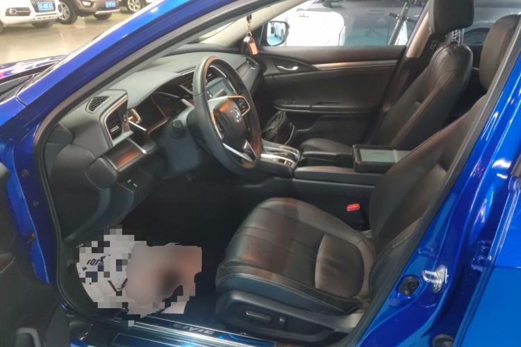 Used Honda Civic 2016 220TURBO CVT Prestige Edition Driver Seat