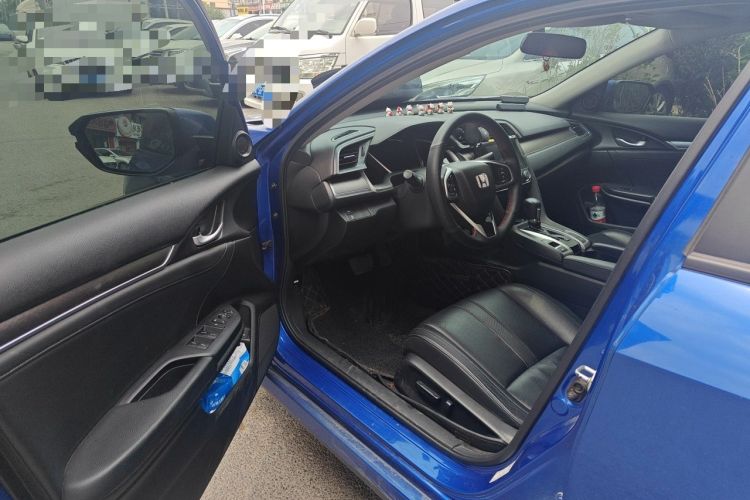 Used Honda Civic 2016 220TURBO CVT Prestige Edition Driver Seat