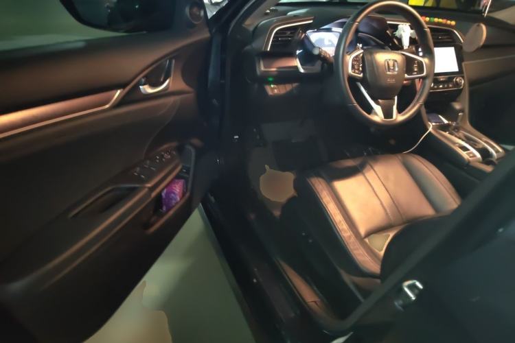 Used Honda Civic 2016 220TURBO CVT Prestige Edition Driver Seat