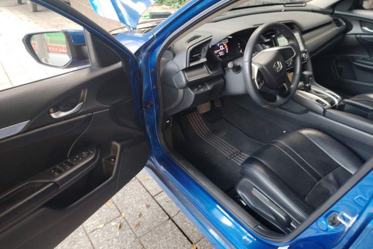 Used Honda Civic 2016 180TURBO CVT Comfort Version Driver Seat