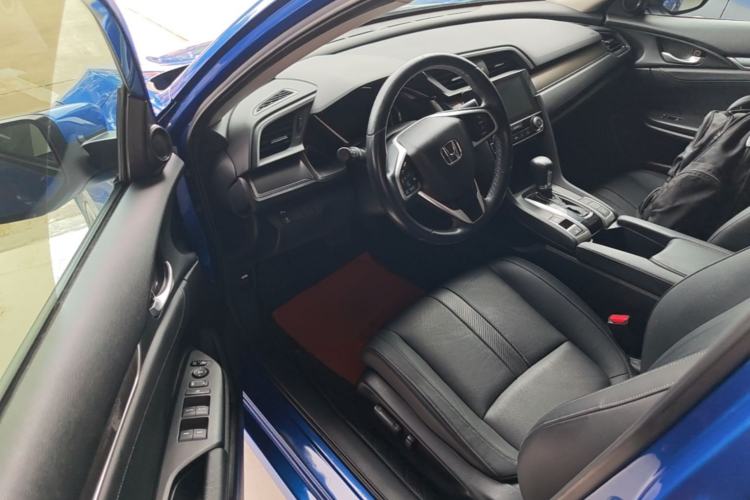 Used Honda Civic 2016 220TURBO CVT Prestige Edition Driver Seat