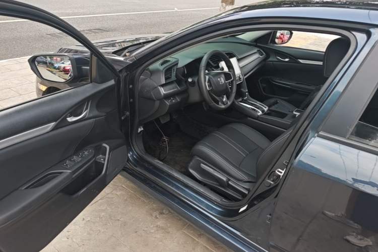 Used Honda Civic 2016 180TURBO CVT Comfort Version Driver Seat