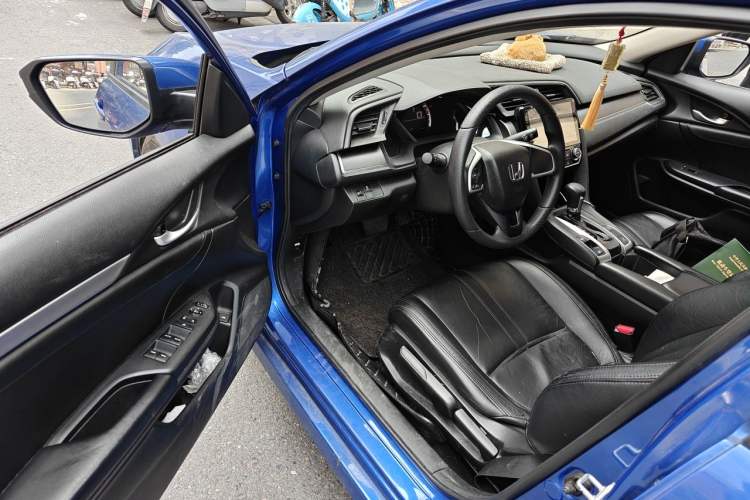 Used Honda Civic 2016 180TURBO CVT Comfort Version Driver Seat