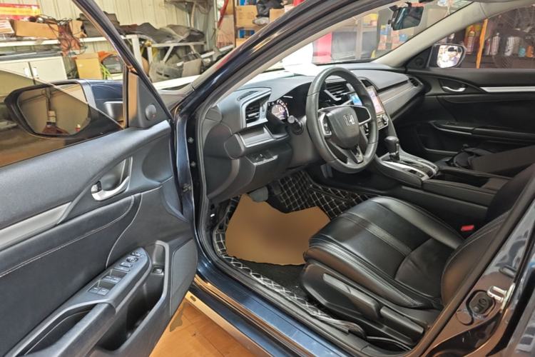 Used Honda Civic 2016 180TURBO CVT Comfort Version Driver Seat