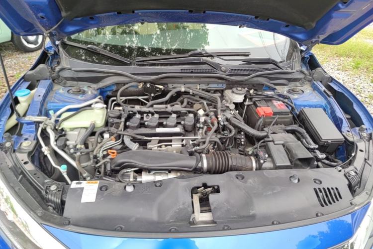Used Honda Civic 2016 220TURBO CVT Prestige Edition Engine Bay