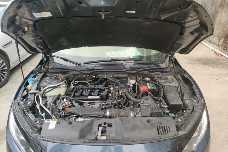 Used Honda Civic 2016 220TURBO CVT Luxury Edition Engine Bay