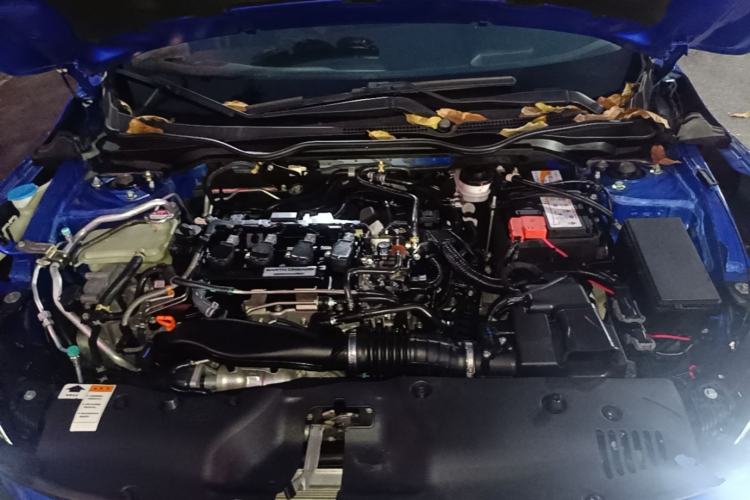 Used Honda Civic 2016 220TURBO CVT Luxury Edition Engine Bay
