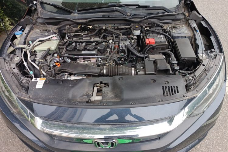Used Honda Civic 2016 220TURBO CVT Prestige Edition Engine Bay