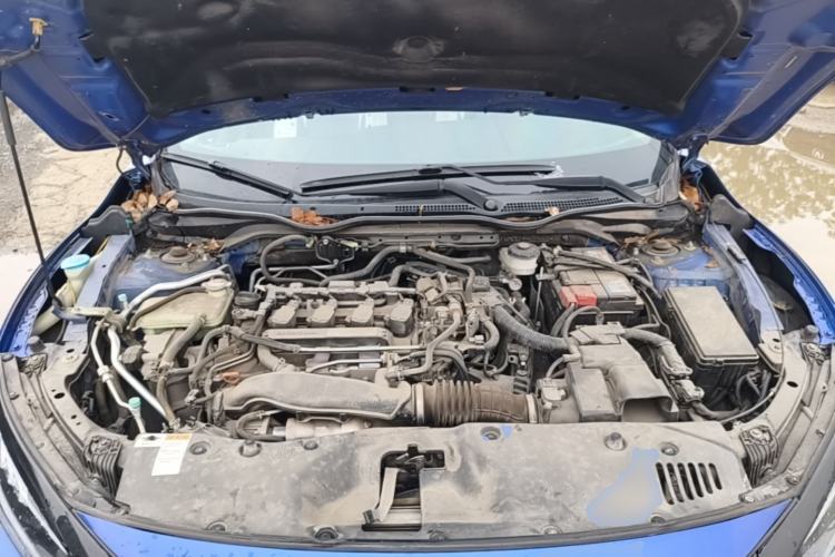 Used Honda Civic 2016 220TURBO CVT Luxury Edition Engine Bay