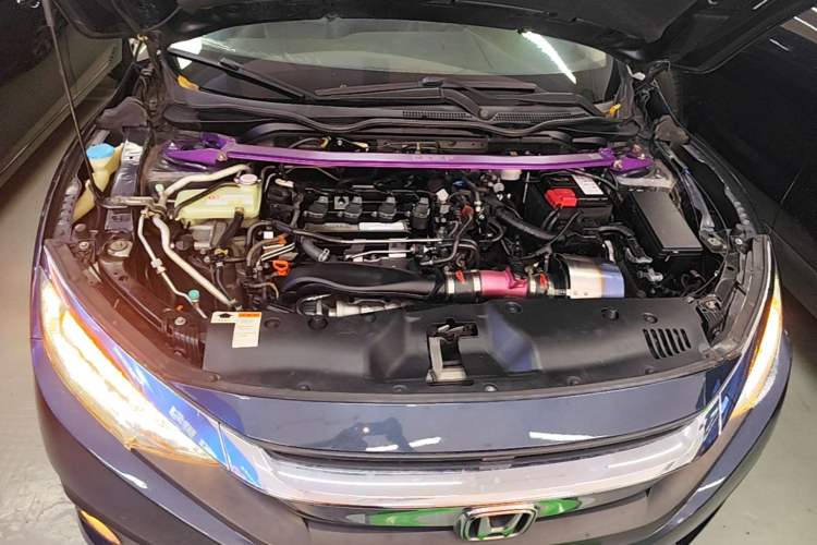 Used Honda Civic 2016 220TURBO CVT Luxury Edition Engine Bay