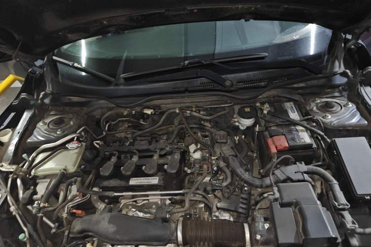 Used Honda Civic 2016 220TURBO CVT Luxury Edition Engine Bay