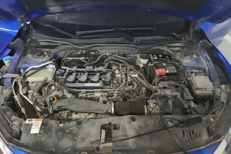 Used Honda Civic 2016 220TURBO Manual Luxury Edition Engine Bay