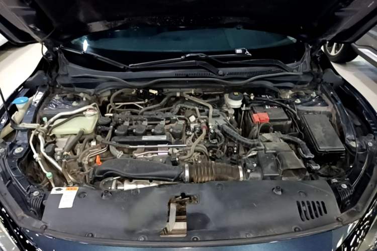 Used Honda Civic 2016 220TURBO CVT Prestige Edition Engine Bay