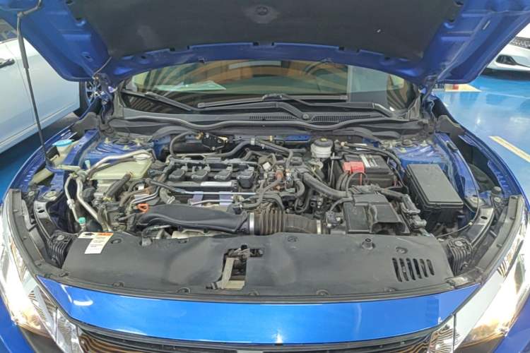 Used Honda Civic 2016 220TURBO CVT Luxury Edition Engine Bay