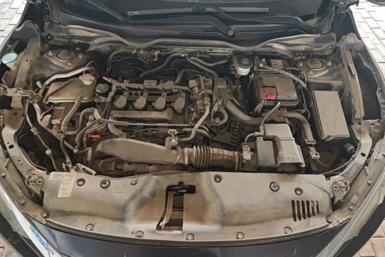 Used Honda Civic 2016 220TURBO CVT Luxury Edition Engine Bay