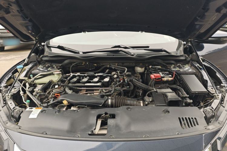 Used Honda Civic 2016 220TURBO CVT Luxury Edition Engine Bay