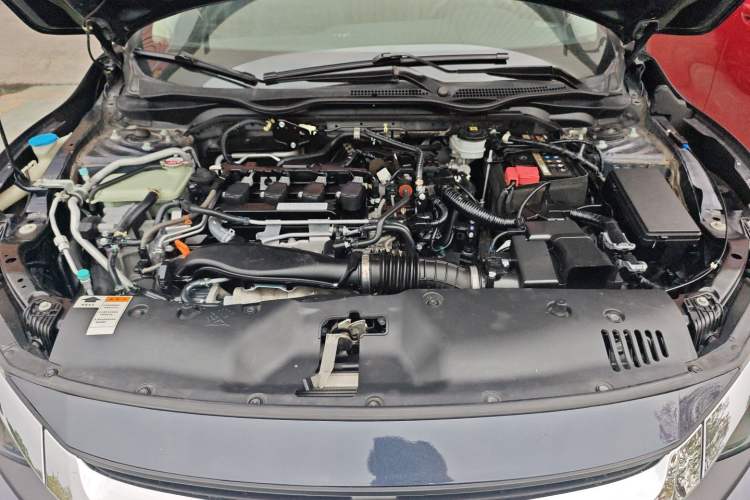 Used Honda Civic 2016 220TURBO CVT Luxury Edition Engine Bay