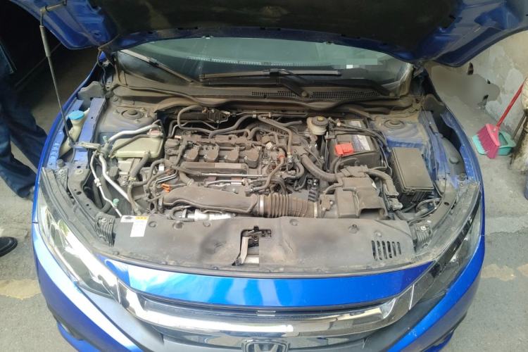 Used Honda Civic 2016 220TURBO CVT Luxury Edition Engine Bay