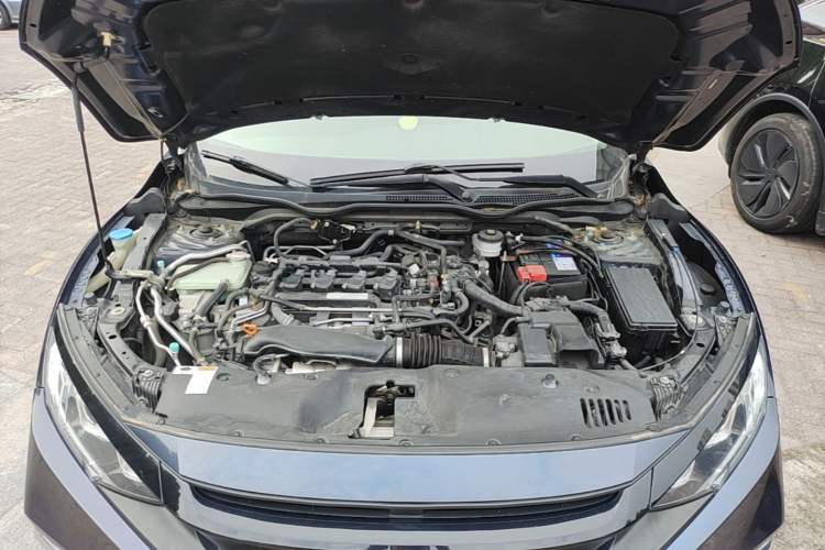 Used Honda Civic 2016 220TURBO CVT Prestige Edition Engine Bay