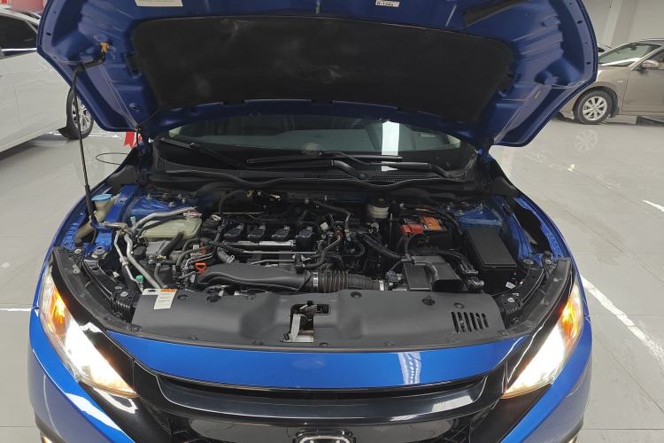 Used Honda Civic 2016 220TURBO CVT Luxury Edition Engine Bay