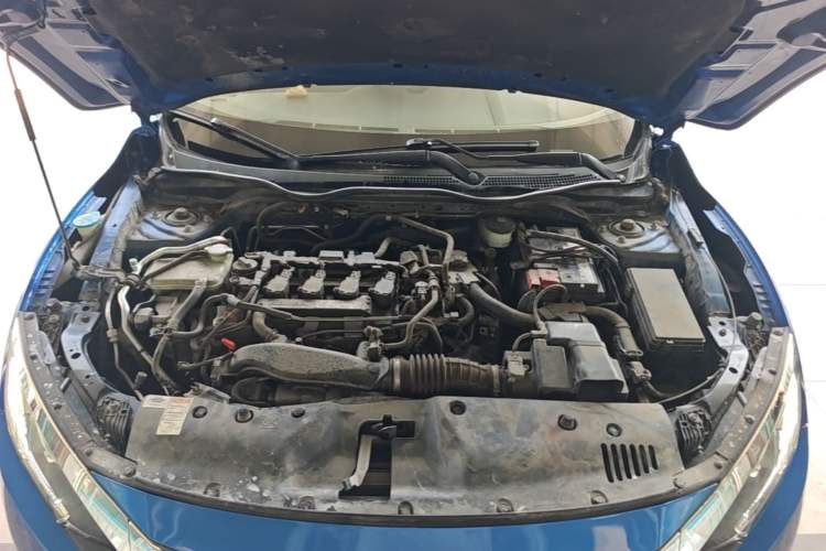 Used Honda Civic 2016 220TURBO CVT Luxury Edition Engine Bay