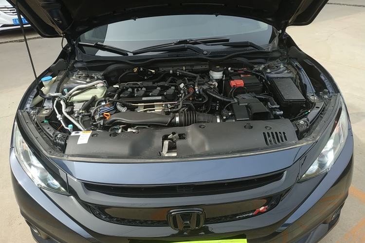 Used Honda Civic 2016 220TURBO CVT Luxury Edition Engine Bay