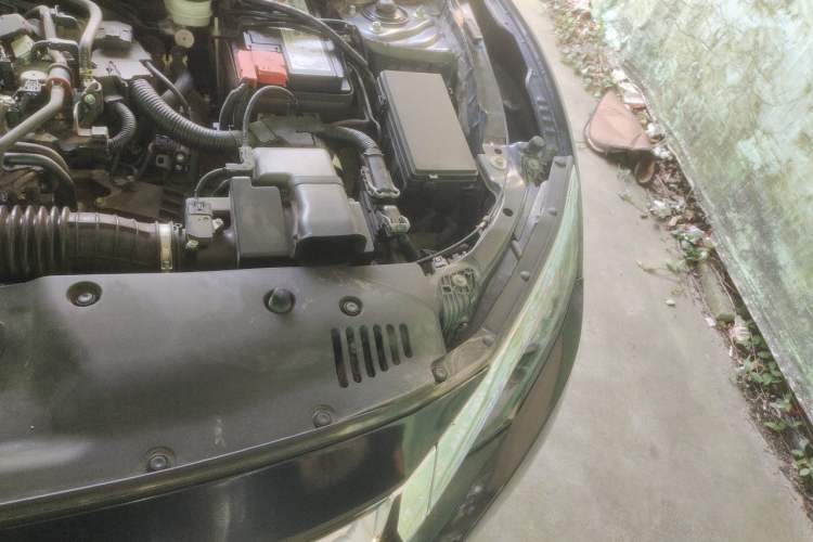 Used Honda Civic 2016 220TURBO CVT Prestige Edition Engine Bay Left