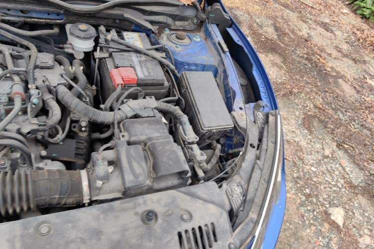 Used Honda Civic 2016 220TURBO Manual Luxury Edition Engine Bay Left