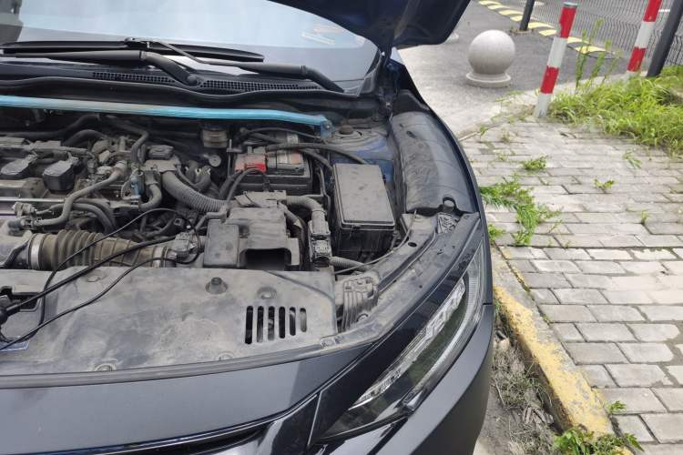 Used Honda Civic 2016 220TURBO CVT Prestige Edition Engine Bay Left